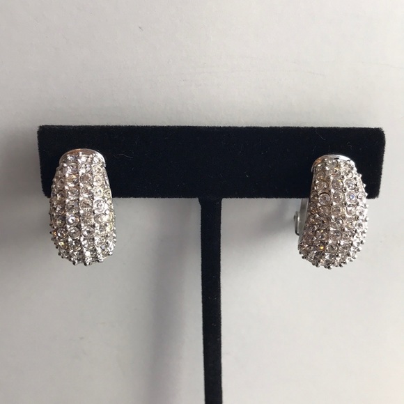 Nordstrom Jewelry - Nordstrom CZ silver rhinestone clip earrings